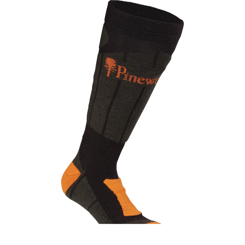 Beställ idag Pinewood Technical Long Wool Socks Dark Green/Green