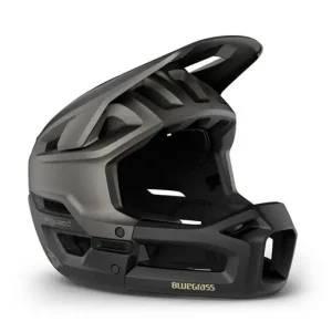 Erbjudande Bluegrass Cykelhjälm Vanguard MTB Black/Matt