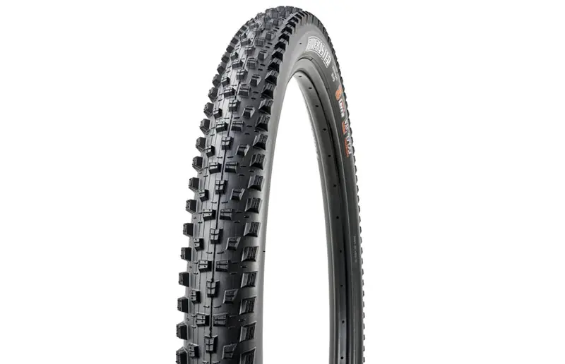 Begränsat antal Maxxis Cykeldäck Forekaster 60tpi EXO/TR Vikbart 61-622 Black