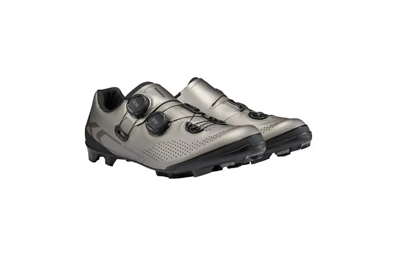 Lågt pris Cykelskor MTB Shimano XC702 Herr silver